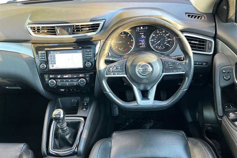 Used Nissan Qashqai 2017 for sale - 77092984: Photo 16