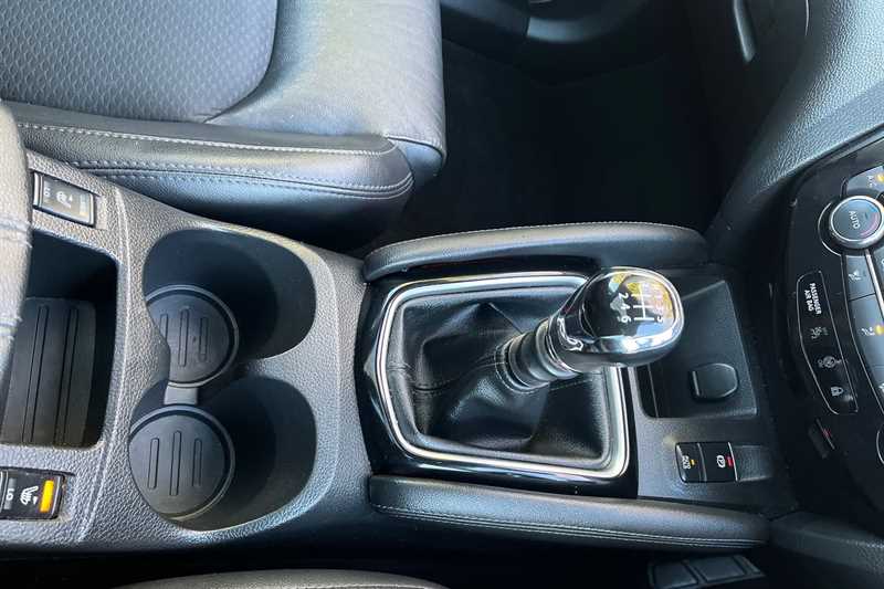 Used Nissan Qashqai 2017 for sale - 77092984: Photo 18