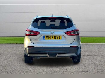 Used Nissan Qashqai 2017 for sale - 77092984: Photo