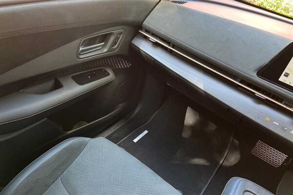 Used Nissan ARIYA 2025 for sale - 75238344: Photo 44