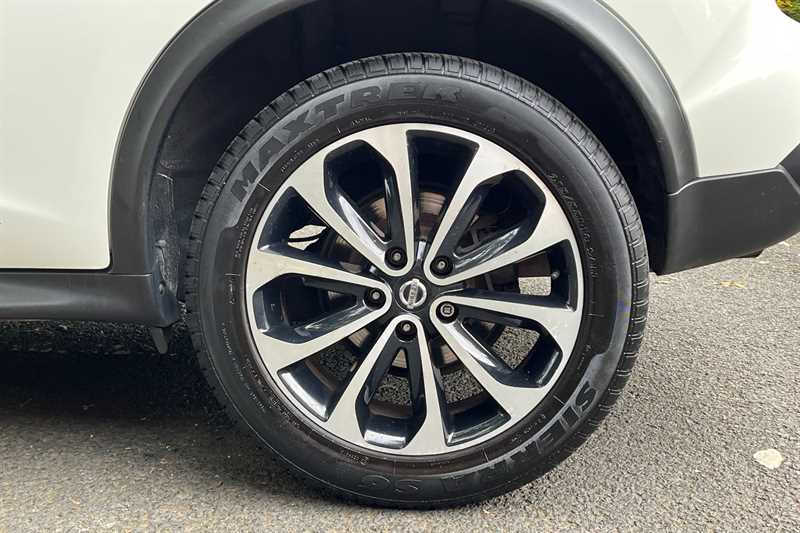 Used Nissan Juke 2015 for sale - 76125107: Photo 14