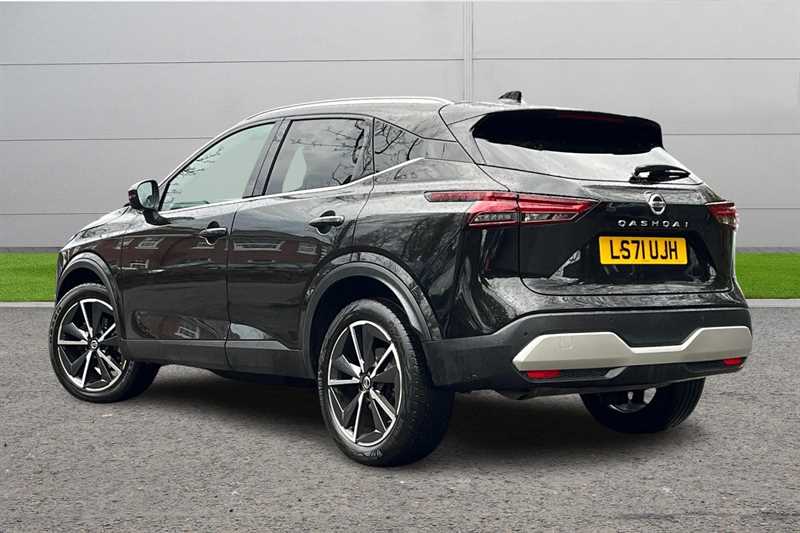 Used Nissan Qashqai 2021 for sale - 76826943: Photo 2