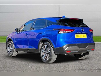 Used Nissan Qashqai 2022 for sale - 76112530: Photo 2