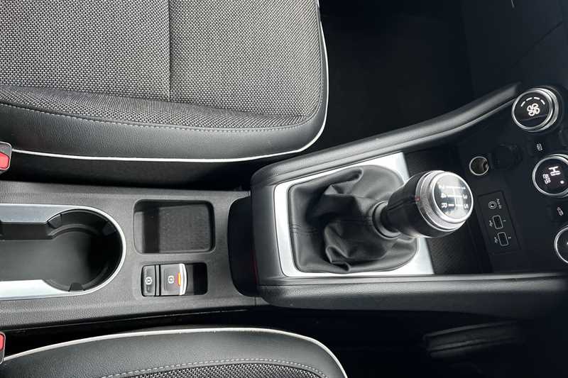 Used Renault Captur 2020 for sale - 77389204: Photo 17