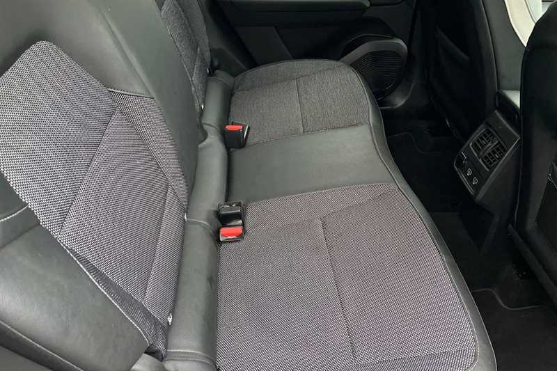 Used Renault Captur 2020 for sale - 77389204: Photo 32