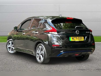 Used Nissan Leaf 2022 for sale - 79064324: Photo
