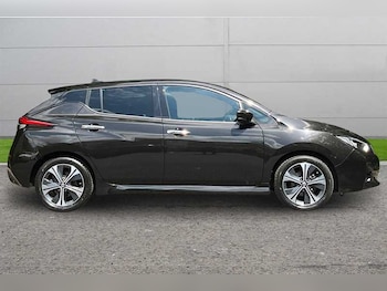 Used Nissan Leaf 2022 for sale - 79064324: Photo