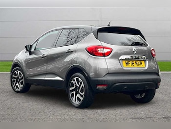 Used Renault Captur 2016 for sale - 76705908: Photo