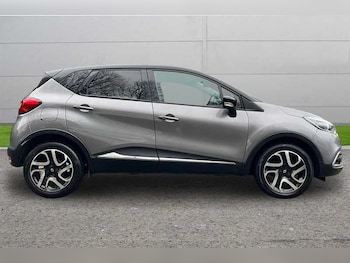 Used Renault Captur 2016 for sale - 76705908: Photo
