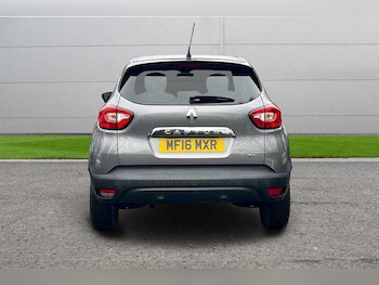 Used Renault Captur 2016 for sale - 76705908: Photo