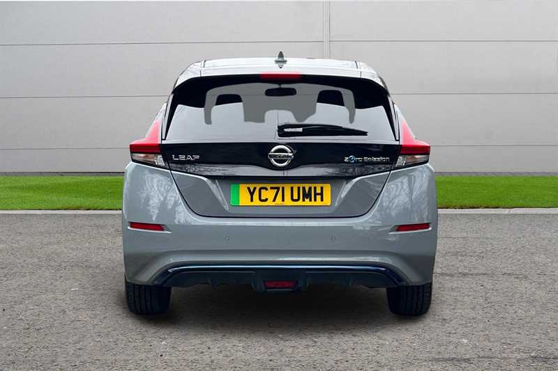 Used Nissan Leaf 2021 for sale - 77996861: Photo 4