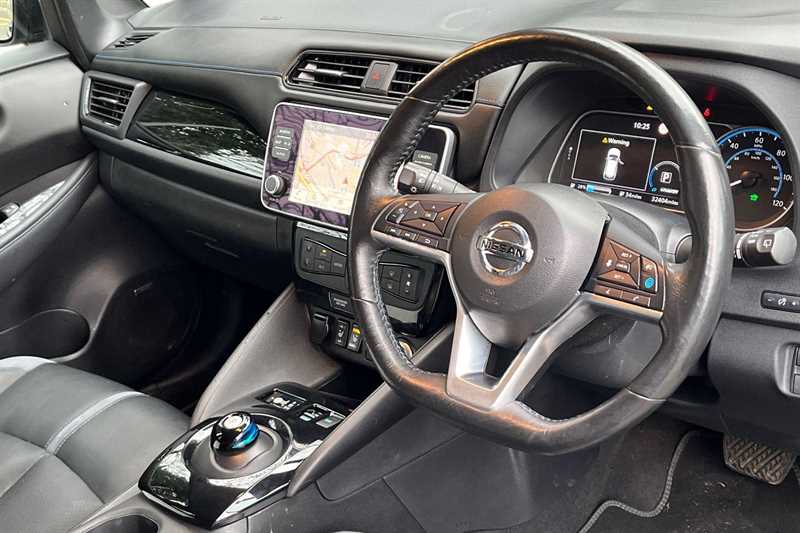 Used Nissan Leaf 2021 for sale - 77996861: Photo 8