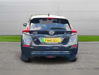 Used Nissan Leaf 2021 for sale - 77092989: Photo