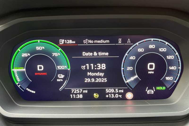 Used Audi Q4 e-tron 2024 for sale - 76074731: Photo 34