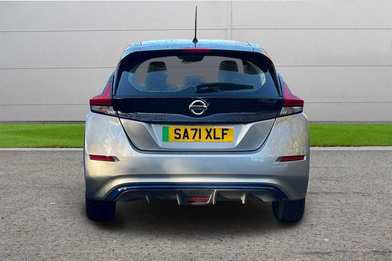 Used Nissan Leaf 2021 for sale - 76501644: Photo 4