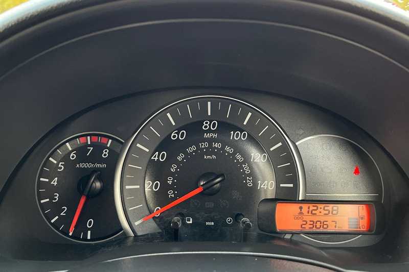 Used Nissan Micra 2017 for sale - 76928288: Photo 14