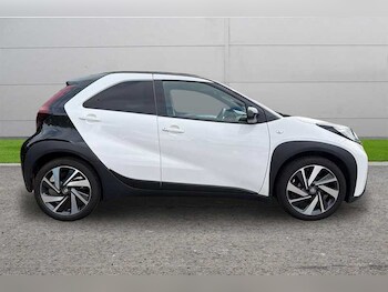 Used Toyota Aygo X 2023 for sale - 79270006: Photo