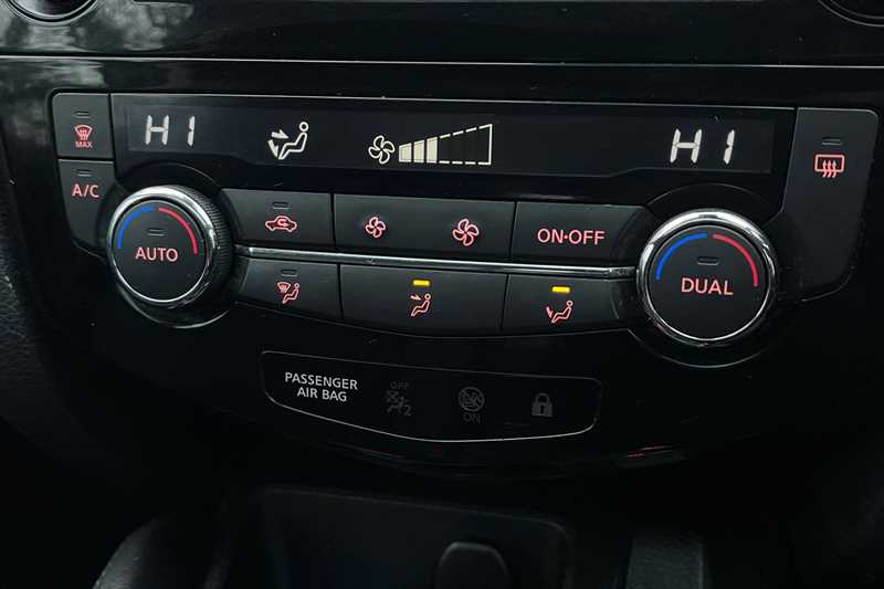 Used Nissan Qashqai 2018 for sale - 76915272: Photo 13