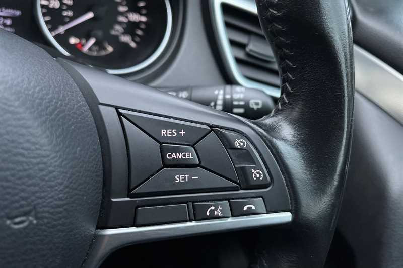 Used Nissan Qashqai 2018 for sale - 76915272: Photo 17