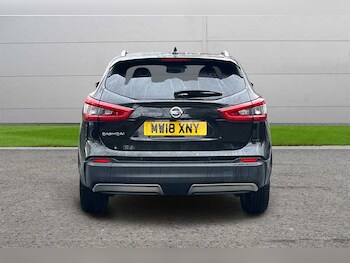 Used Nissan Qashqai 2018 for sale - 76915272: Photo