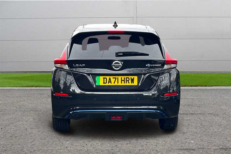 Used Nissan Leaf 2021 for sale - 77256778: Photo 4