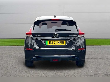 Used Nissan Leaf 2021 for sale - 77256778: Photo