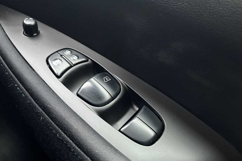 Used Nissan Leaf 2021 for sale - 77996864: Photo 18