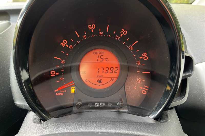 Used Peugeot 108 2015 for sale - 76125068: Photo 14