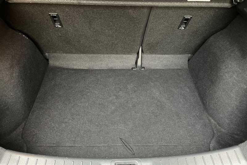 Used Nissan Pulsar 2018 for sale - 76875239: Photo 20