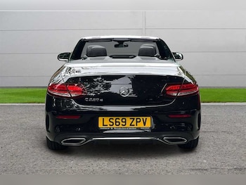 Used Mercedes-Benz C Class 2019 for sale - 79064320: Photo