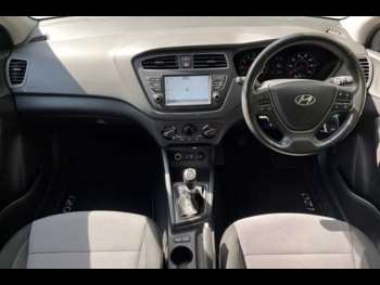 Used Hyundai i20 2019 for sale - 74881366: Photo