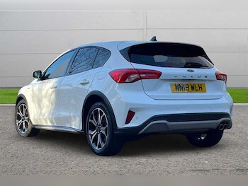 Used Ford Focus 2019 for sale - 76552670: Photo