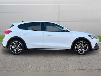 Used Ford Focus 2019 for sale - 76552670: Photo