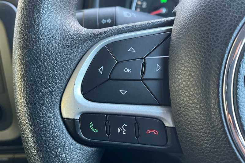 Used Jeep Renegade 2016 for sale - 76705934: Photo 16