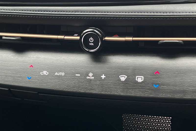 Used Nissan ARIYA 2022 for sale - 76372643: Photo 12