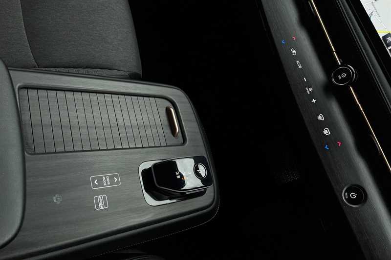 Used Nissan ARIYA 2022 for sale - 76372643: Photo 17