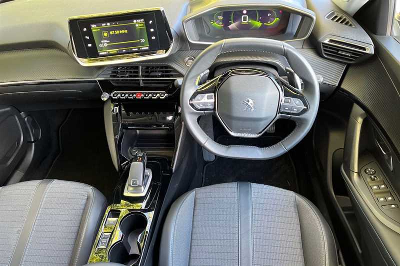 Used Peugeot 2008 2022 for sale - 76390261: Photo 15