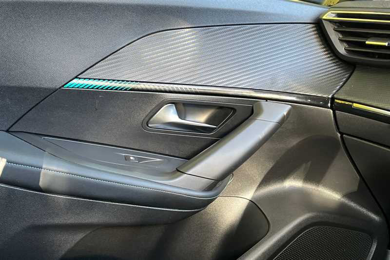 Used Peugeot 2008 2022 for sale - 76390261: Photo 21