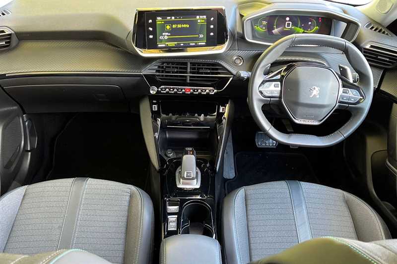 Used Peugeot 2008 2022 for sale - 76390261: Photo 9