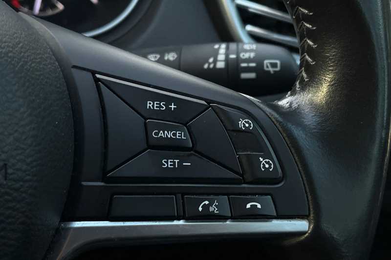 Used Nissan Qashqai 2018 for sale - 76788505: Photo 17