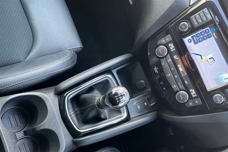 Used Nissan Qashqai 2018 for sale - 76788505: Photo 18