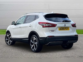 Used Nissan Qashqai 2018 for sale - 76788505: Photo
