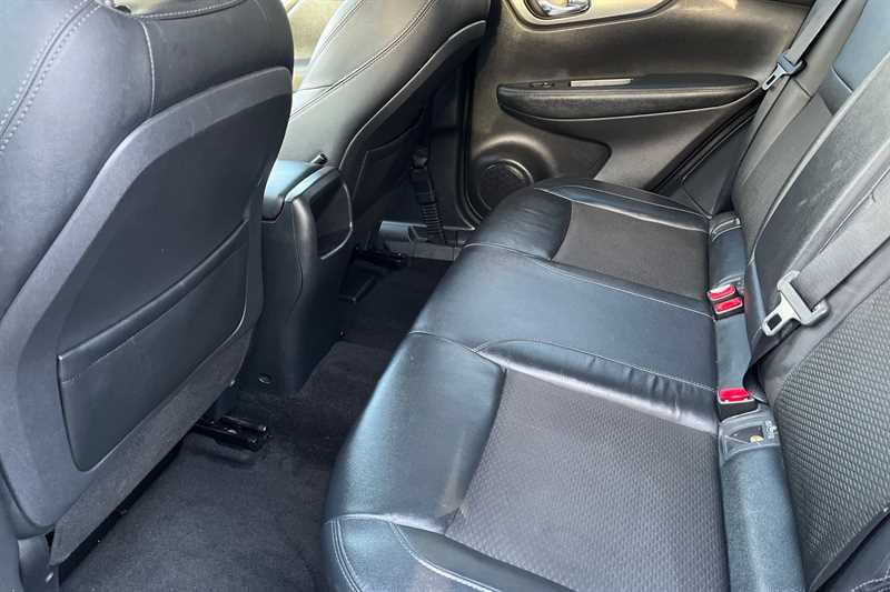 Used Nissan Qashqai 2018 for sale - 76788505: Photo 40