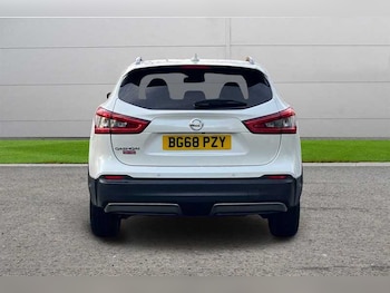 Used Nissan Qashqai 2018 for sale - 76788505: Photo