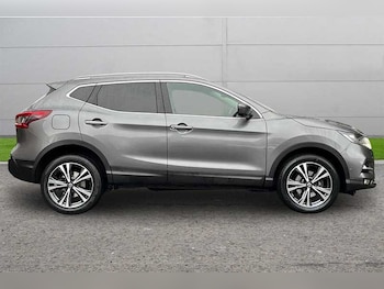 Used Nissan Qashqai 2018 for sale - 77281290: Photo