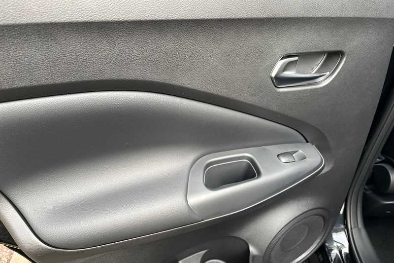 Used Nissan Juke 2025 for sale - 77205867: Photo 38