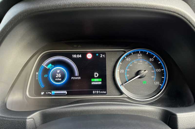 Used Nissan Leaf 2024 for sale - 77540073: Photo 14