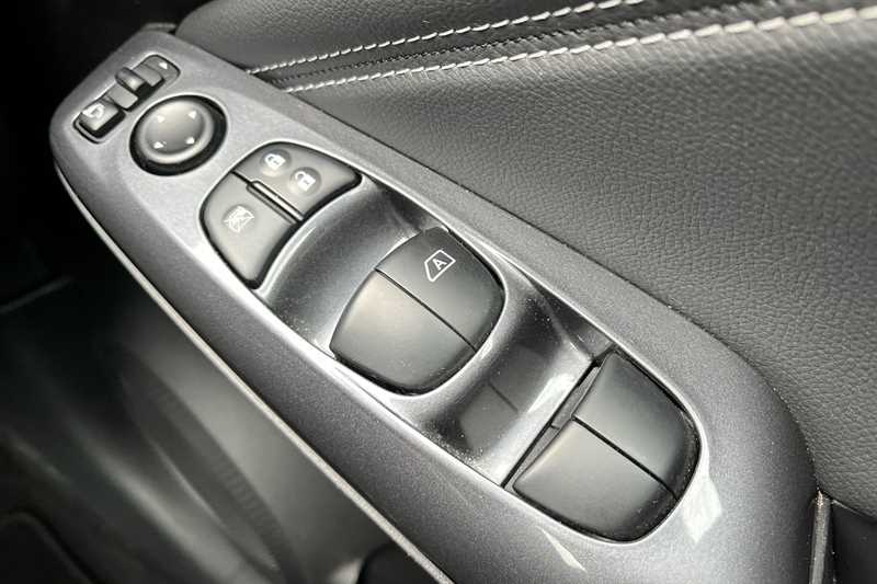 Used Nissan Juke 2023 for sale - 76112580: Photo 43