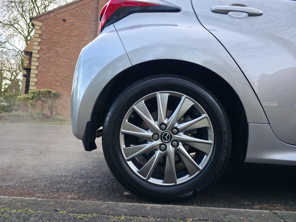 Used Mazda Mazda2 HYBRID 2023 for sale - 77137971: Photo 25