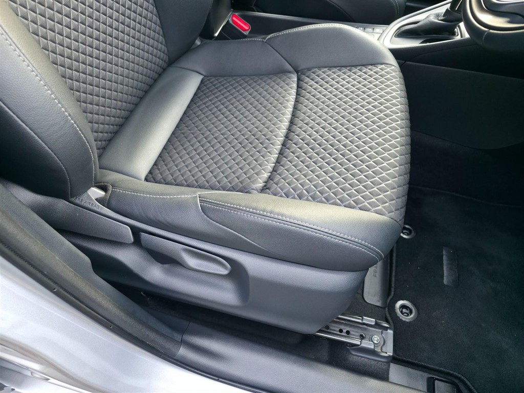 Used Mazda Mazda2 HYBRID 2023 for sale - 77137971: Photo 31